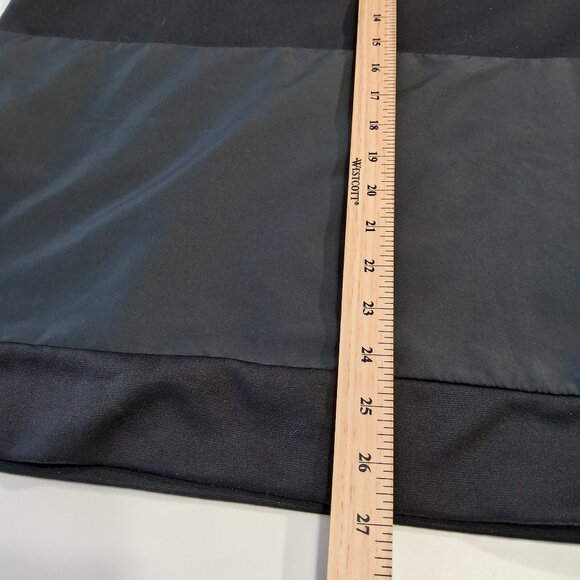 The North Face Sweater - Picture 10 of 13